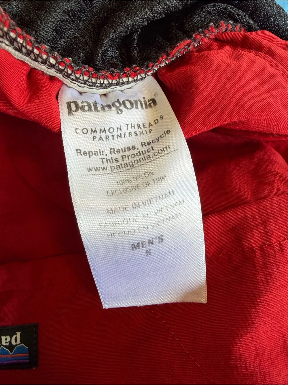 Patagonia Baggies 5” Shorts Red Men’s Size Small